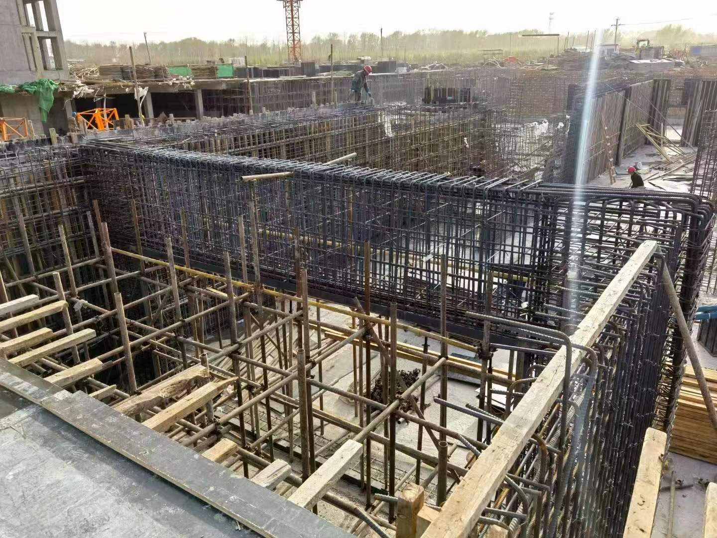 松江建筑基础筏板施工时混凝土有哪些常见问题?